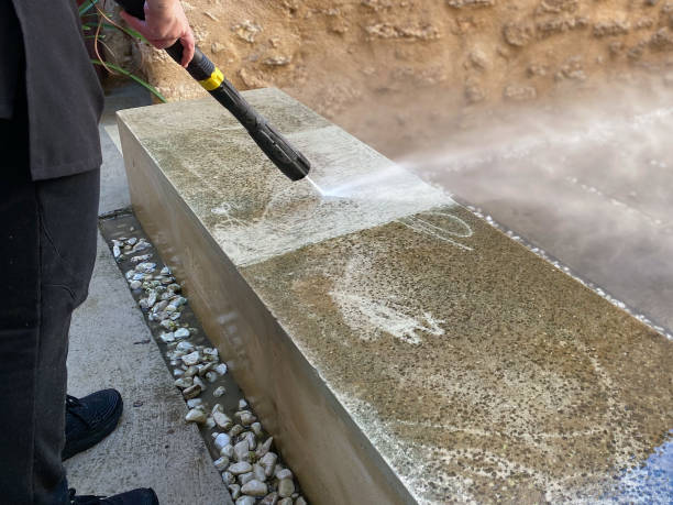 Best Deck Pressure Washing  in Caribou, ME